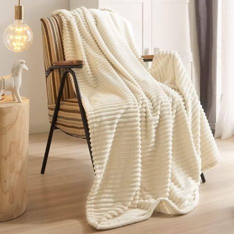 Ineasicer Couverture Plaid 100 x 150 cm Crème Flanelle Velours Jeté Housse de Lit Canapé Chambre Sofa Peut Ëtre Utilisé dans 4 Saisons 1 Pièce Douce Fourrure Polaire Douce et Chaude Voilage Bébé (1/4)