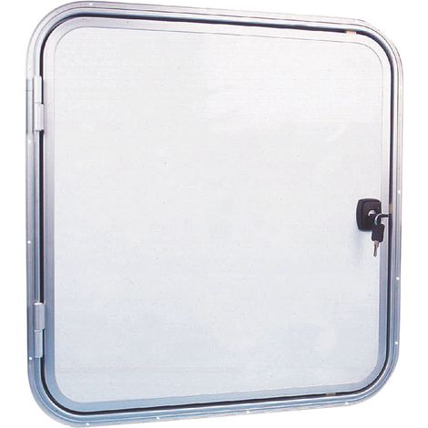 Porte de coffre non ventilée : 670 x 640 mm