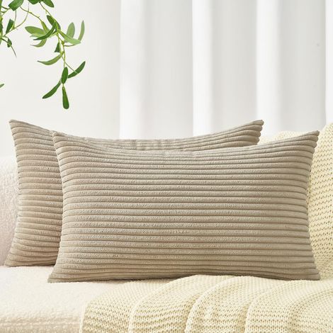 Housse Coussin 50x70 Decoratif en Velours Côtelé avec Fermeture Eclair Caché Taie Oreiller Super Doux pour Décoration Coussin Canape Salon Jardin Fauteuil Lit, Taupe, Lot de 2 (1/5)