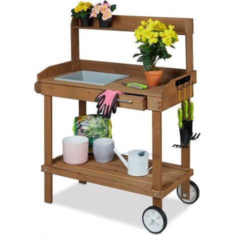 Table jardinière marron avec roulettes
