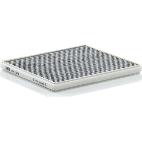 Filtre d'habitacle Mann Filter pour Toyota Yaris 99-/Rav4 00- avec performance carbone