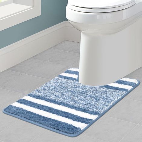 Tapis de toilettes en forme de U — 40 x 60 cm. Un tapis de toilettes profilé, ultra-doux et antidérapant. Hautement absorbant et lavable en machine. (1/5)