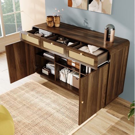 Credenza 120x40x85 cm noce in MDF e truciolare con rattan, 3 cassetti, armadi laterali e ripiano aperto (1/5)