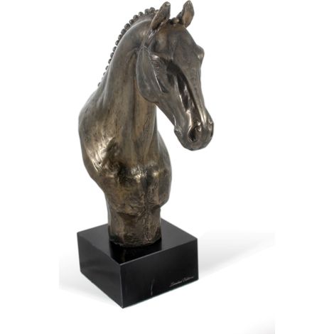 Hanovrien - une grande statuette avec un cheval, un buste sur un socle en pierre, un prix prestigieux du concours Art-Dog (1/5)