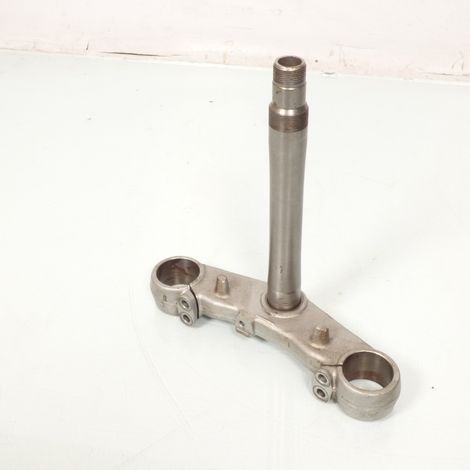 [GEBRAUCHT] [GEBRAUCHTWARE] Untere Gabelbrücke Original für Motorrad Suzuki (1/3)