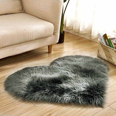 Liquidation Tapis Hewann en forme de cœur, tapis en laine imitation peau de mouton, tapis antidérapants en fausse fourrure pour chambre à coucher, tapis shaggy (1/2)