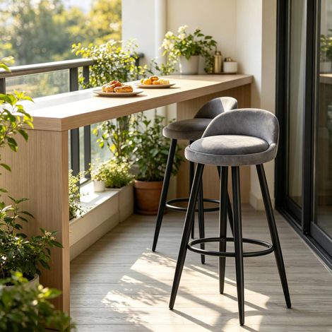 Tabouret de bar en velours gris foncé avec dossier, repose-pieds rond et pieds en métal réglables pour îlot de cuisine et usage quotidien, hauteur d’assise 69,5 cm – CHICFURN (1/3)