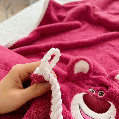 2er-Pack Badetücher mit niedlichem Bärenmuster, Hanfspitze, weich, saugfähig, Korallenvlies, rot (1/3)