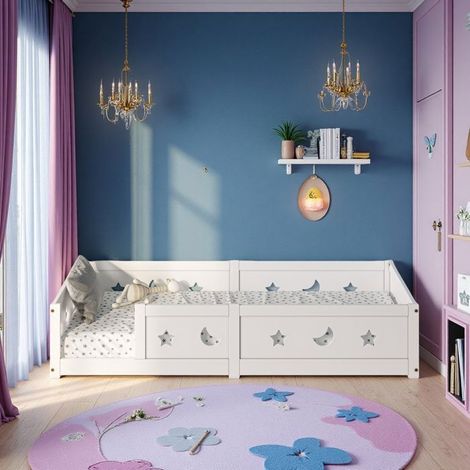 Bodenbett Baby Kind 120x200cm - Großes Bett mit Sicherheitsbarriere - Massivholz Weiß mit Sternen- und Mondmotiven - EU-Normen (1/5)