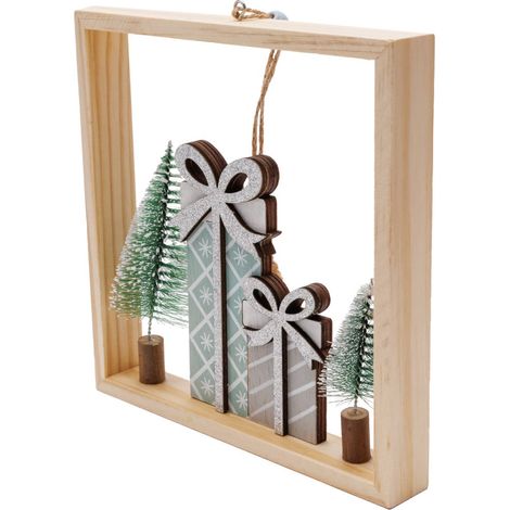 TrendLine Deko Weihnachtsanhänger Holz Geschenk 18 x 3,5 x 18 cm grün weiß Hängedekoration (1/2)
