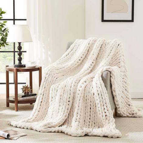 Couverture tricotée épaisse Ivoire (150 x 200 cm) - En fil chenille doux - Couverture tricotée à la main - Couverture douillette au crochet pour canapé, lit et décoration d'intérieur (1/5)