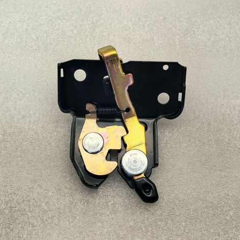 84630-59C02 Applicable to Nissan U13Z/N16Z/A33 trunk lock block/lock mechanism (top) without wiring (1/4)