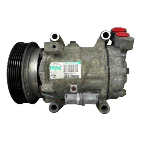 [PRODUIT D'OCCASION] Compresseur Air Conditionne RENAULT Clio III Ph.1 Estate 2008-2009 ♻️ Ref Oe. 8200953359 - Garantie à vie (1/4)