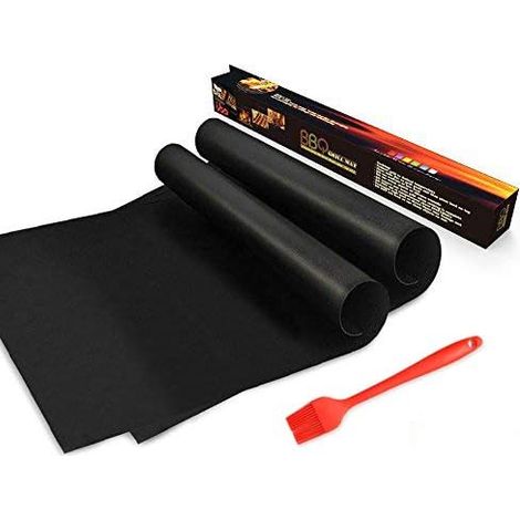 Barbecue Grill Mat Set of 2, Non-Stick with Sauce Brush Silicone Barbecue – for Cooking Charcoal, Oven and Electric Grills, Reusable and Easy to Clean (1/5)
