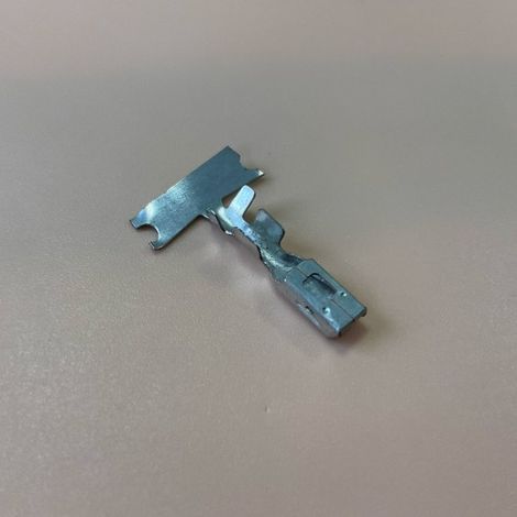 33350990 Automotive connector, plug, wiring harness terminal (1/4)