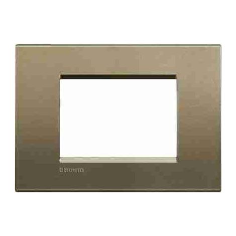 BTILNA4803SQ Placca quadra Livinglight 3 moduli