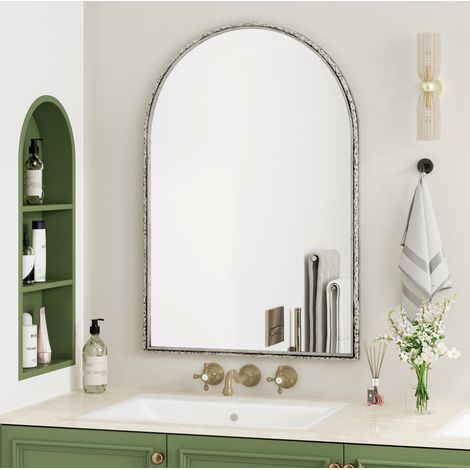 Miroir mural arqué pour salle de bain 61 x 91 cm en verre trempé avec cadre en fer argenté DESVIAE (1/5)