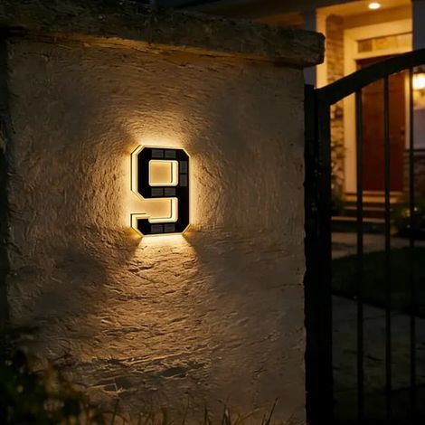 Numéros de maison solaires, panneau d'adresse LED étanche de 23 cm (9 pouces) pour usage extérieur. (1/5)