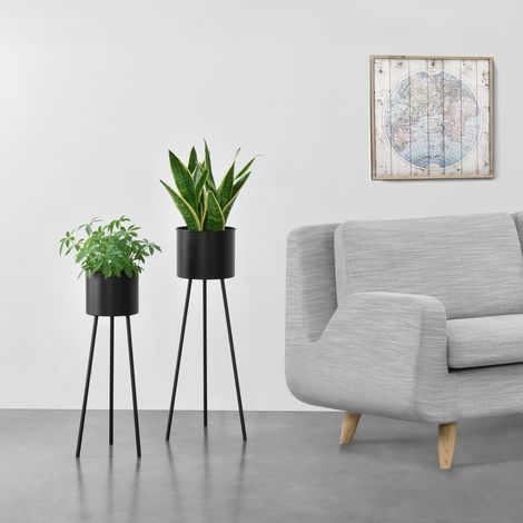 Set Dalhem di 2 Supporti Portavasi per Piante con Coprivasi in Metallo - Nero [en.casa] (1/5)