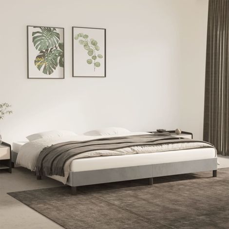 Cadre De Lit Moderne: King Size - Lit Double - Gris clair 200x200 cm Velours Chic-932744 (1/5)