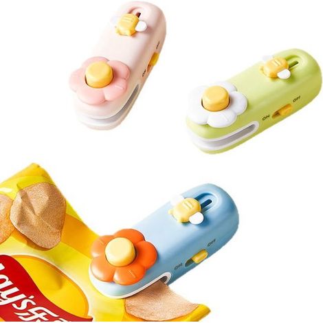 Mini selladora y cortadora de bolsas al vacío 2 en 1，Nuevo recipiente magnético portátil para almacenamiento de alimentos 2025，3 piezas (1/4)