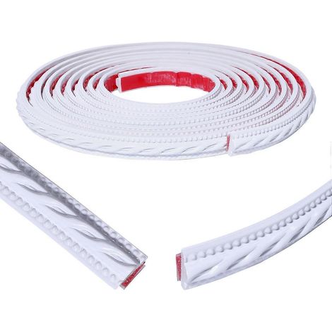 Striscia decorativa flessibile autoadesiva, lunga 5 metri, di colore bianco testurizzato, adatta per pareti e porte. (1/5)