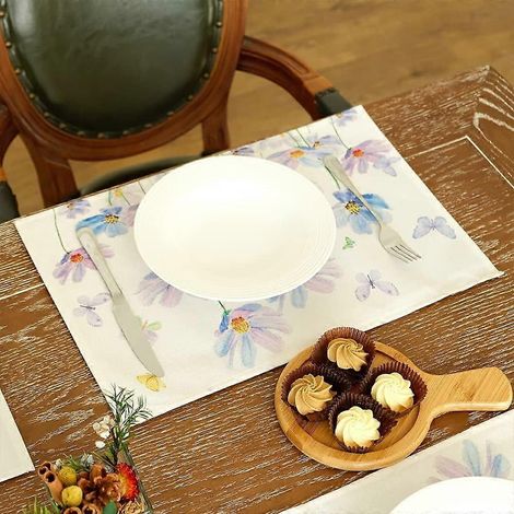 Sets de table printaniers à motif marguerite, 30 x 45 cm, lot de 4, papillons, style champêtre, décoration rustique pour la table de la cuisine ou des fêtes, en intérieur comme en extérieur (1/4)