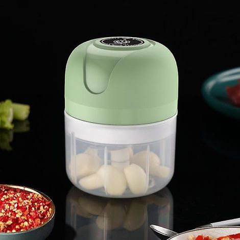 Mini hachoir électrique avec cuillère pour hacher l'ail, le gingembre, les herbes, le piment et l'oignon. Hachoir à ail électrique deux pièces, 250 ml, rechargeable par USB. (1/5)