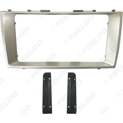 Versatile frame for classic Toyota Camry 2006-2011, audio panel with large Android navigation screen. (1/5)