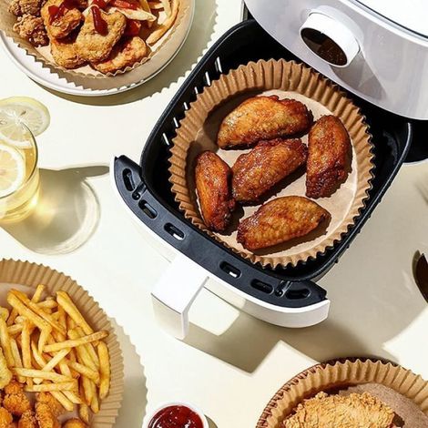 Feuilles Papier Cuisson Friteuse À Air - 100 Pièces Prédécoupées Forme Bol Rond - Compatible Toutes Friteuses À Air ≥3 L - Diamètre 20 cm Hauteur 4,5 cm (1/4)