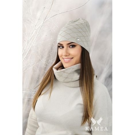 Conjunto de diamantes con sombrero y bufanda de algodón, color beige. (1/2)