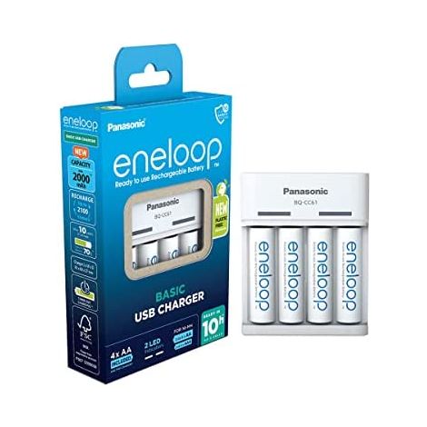 Panasonic eneloop Basic USB Ladegerät, für 2 oder 4 AA/AAA Ni-MH-Batterien, 6 Sicherheitsfunktionen und Micro-USB. Inklusive 4 eneloop AA/Mignon, Erhöhte Mindestkapazität von 2000 mAh.