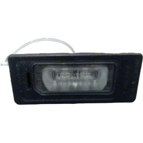 [PRODUIT D'OCCASION] Eclaireur Plaque De Police Droit AUDI A3 ♻️ Ref Oe. 4g0943021a - Garantie à vie (1/3)