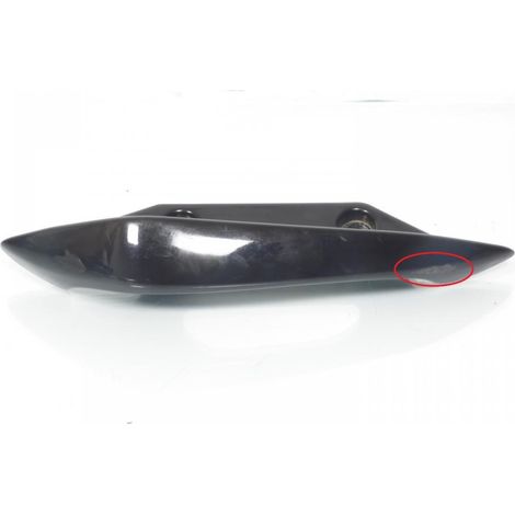 [PRODUIT D'OCCASION] Poignée passager droite origine pour scooter Suzuki 200 Burgman (1/4)