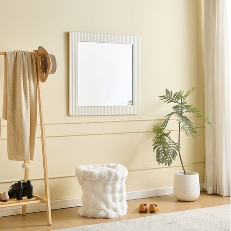 Miroir mural carré 80x80 cm avec cadre blanc texturé en MDF, surface miroir claire et design intemporel pour entrée, couloir, chambre ou salon CHICFURN (1/5)