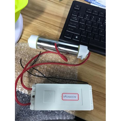 Ortviai Générateur d’ozone 2 g/h pour purification air et eau, stérilisation fruits/légumes, 220 V, blanc