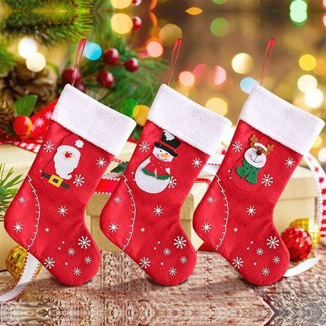 Chaussette De Noël - En Feutre Rouge Et Blanc Avec Bordure Blanche - Hauteur 31 Cm Largeur De Base 20 Cm - Pour Arbre De Noël Cheminée Porte Fenêtre - Lot De 3 (1/5)