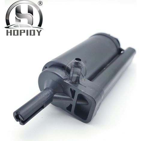 The Scania 1548504 sensor for the cleaning pump is durable, highly compatible, and a reliable replacement option. (1/4)
