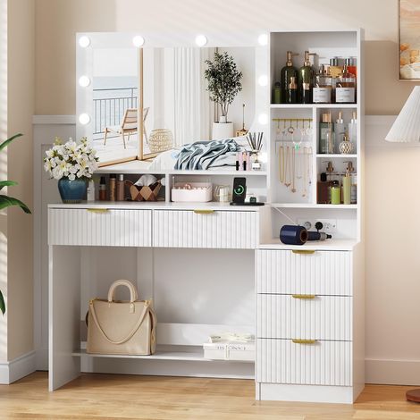 Coiffeuse avec Grand Miroir LED et Multiprise Intégrée, Table de Maquillage Moderne avec 5 Tiroirs, 6 Crochets pour Bijoux, Compartiments Ouverts, Meuble de Chambre à Coucher/Dressing (Blanc) (1/5)
