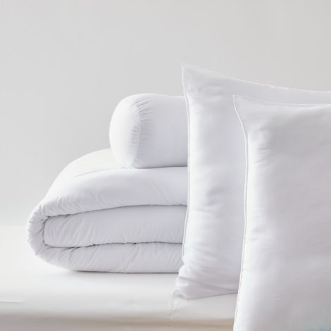 Pack couette 260 x 240 cm + 2 oreillers 60 x 60 cm + polochon 160 cm – Microfibre traité anti acarien – Éco-responsable – Lavable en machine – Blanreve (1/4)