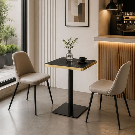 Table de salle à manger carrée avec plateau résistant aux UV, finition effet marbre et structure métallique moderne. (1/5)