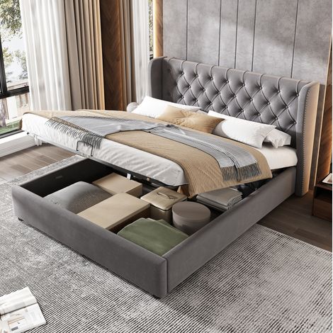 Letto con contenitore in velluto grigio 140x200 cm, rete a doghe inclusa, testiera alta stile Chesterfield (1/5)