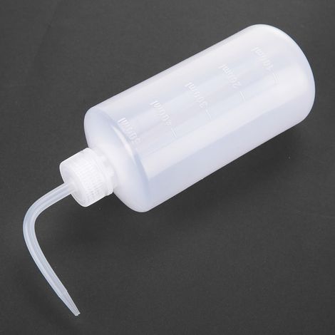 Arrosoir souple en plastique de 500 ml pour plantes succulentes, avec goulot étroit et graduation. (1/5)