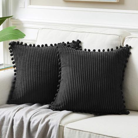 Lot de 2 taies d'oreiller élégantes en velours côtelé blanc à pompons, 45 x 45 cm, pour salon, cuisine ou bureau. (1/4)