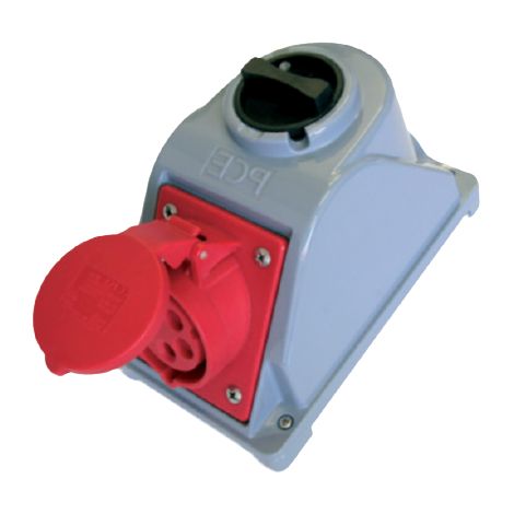 Enchufe fijo con interruptor 0-1 32A 4P 400V IP44 combopol PCE 96062440W