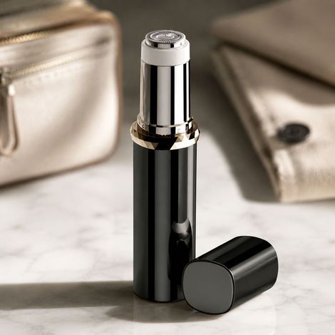 Tondeuse Électrique Homme Rasoir Portable Tête Flottante 3D Lumière LED Lavable Compact Noir Blanc (1/5)