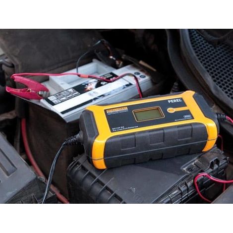 Chargeur automatique intelligent batterie moto 12V 8 Ah