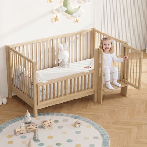 Babybett - 140 x 70 x 80 cm - umwandelbar in anstellbett, kinderbett mit klappbarem schutzgeländer, trittstufe, sicherheitsverschluss - modern - kiefer massivholz - natur (1/5)