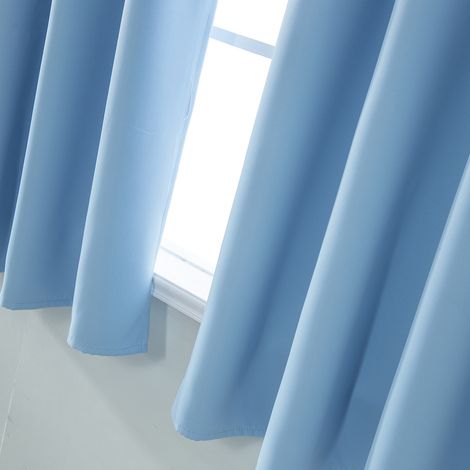 Rideaux occultants en polyester bleu ciel, isolants thermiques, pour chambre ou salon. (1/4)
