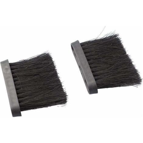 Deux brosses de ramonage, adaptées aux poêles à bois (1/3)